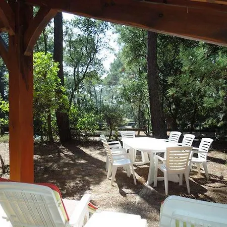 Pley - Agreable Landaise Dans Secteur Calme Et Residentiel Sur Vaste Jardin Clos * סניוס