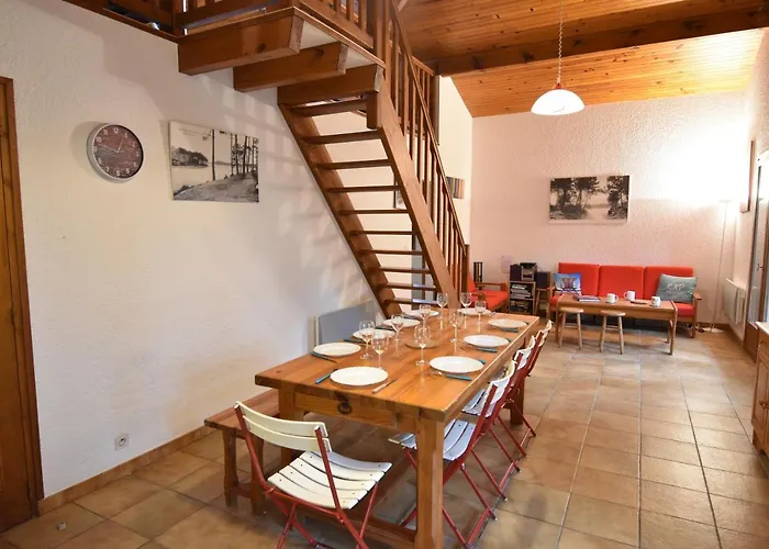 Villa Pley - Agreable Landaise Dans Secteur Calme Et Residentiel Sur Vaste Jardin Clos *